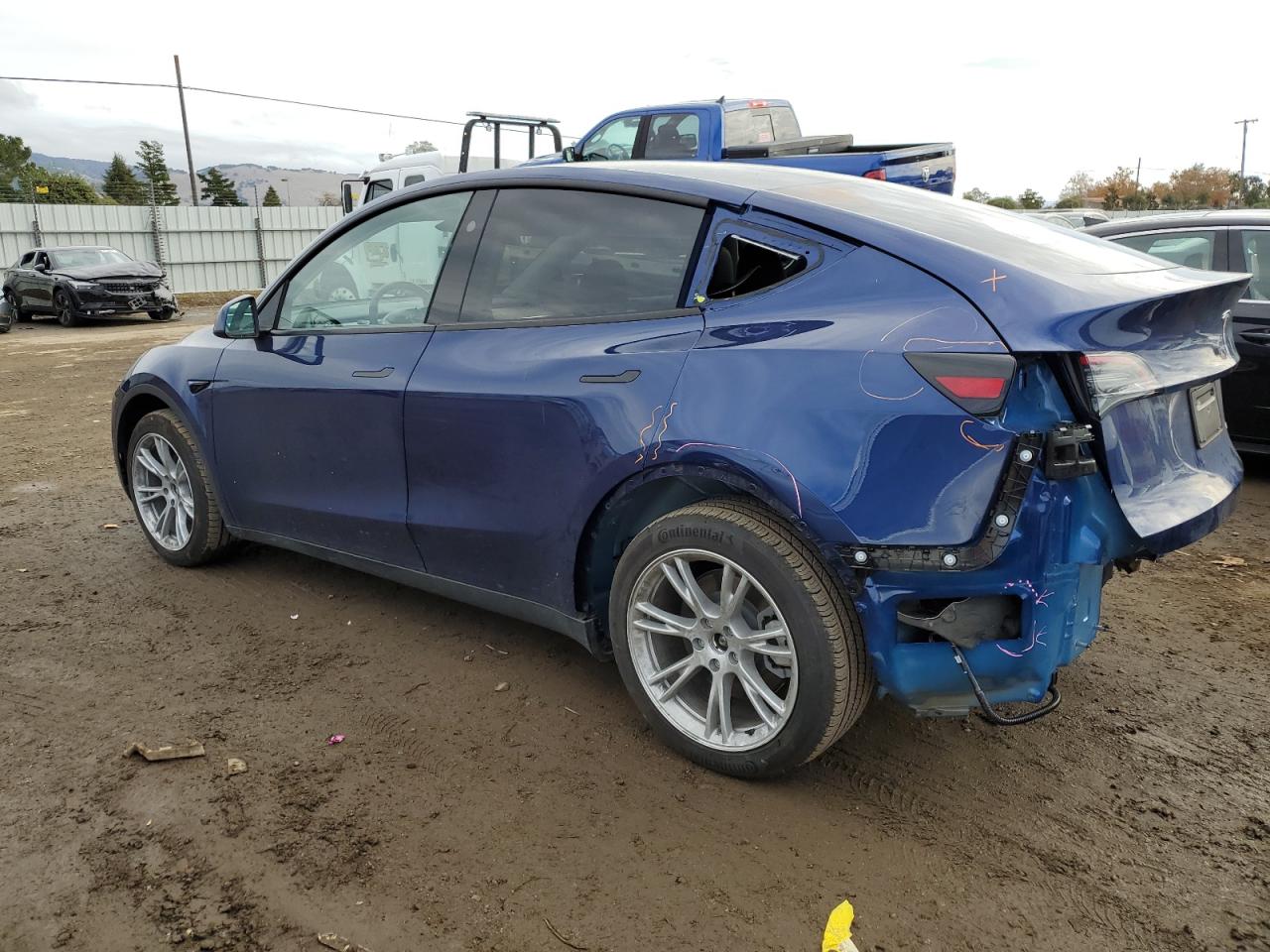 2023 TESLA MODEL Y  VIN:7SAYGDEE9PF896212