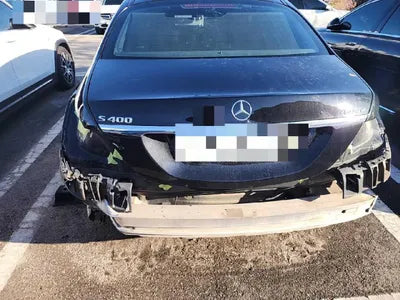 2015 Mercedes-Benz S 400 VIN: