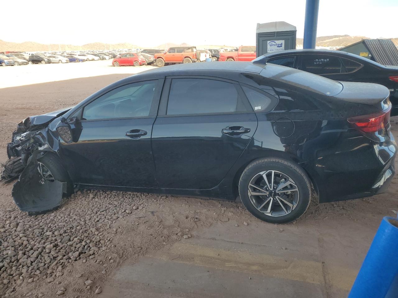 2023 KIA FORTE LX VIN:3KPF24AD7PE510084