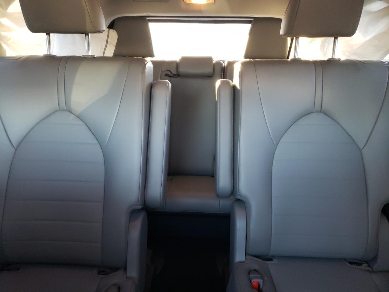 2022 TOYOTA HIGHLANDER XLE VIN:5TDGZRBH4NS183905