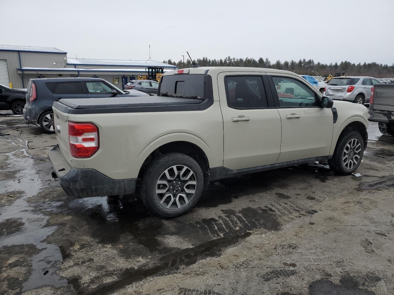 2024 FORD MAVERICK LARIAT VIN:3FTTW8S96RRB78238