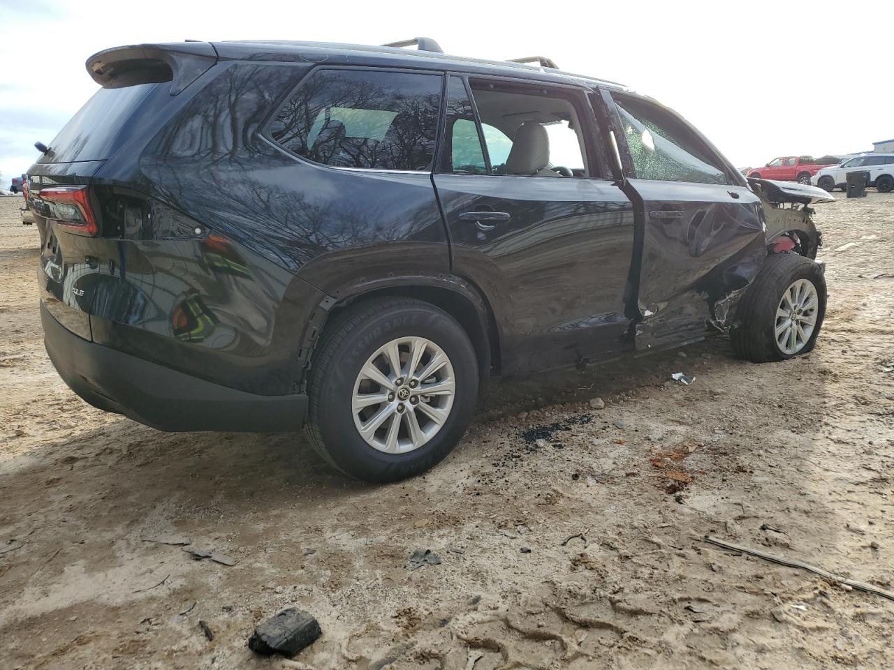 2024 TOYOTA GRAND HIGHLANDER XLE VIN:5TDAAAA54RS009117