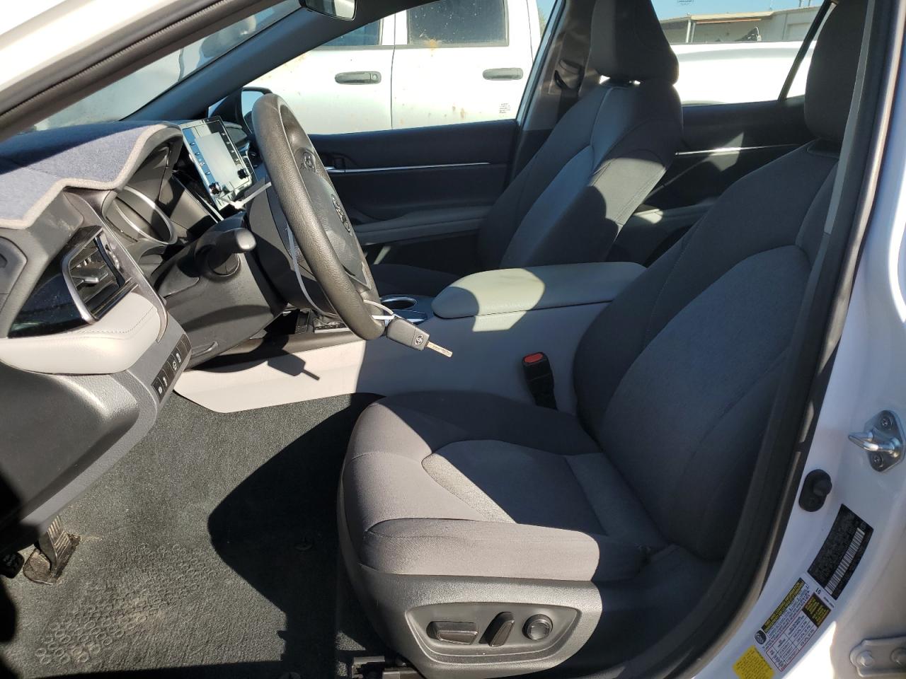 2022 TOYOTA CAMRY LE VIN:4T1C11AK3NU638335