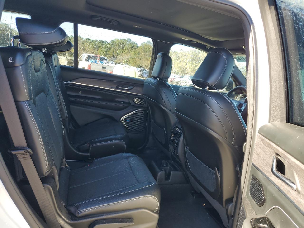 2023 JEEP GRAND CHEROKEE L OVERLAND VIN:1C4RJKDG6P8762946