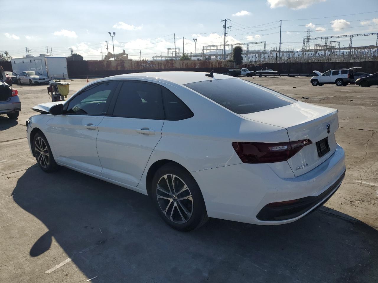 2023 VOLKSWAGEN JETTA SPORT VIN:3VWBM7BU2PM022432