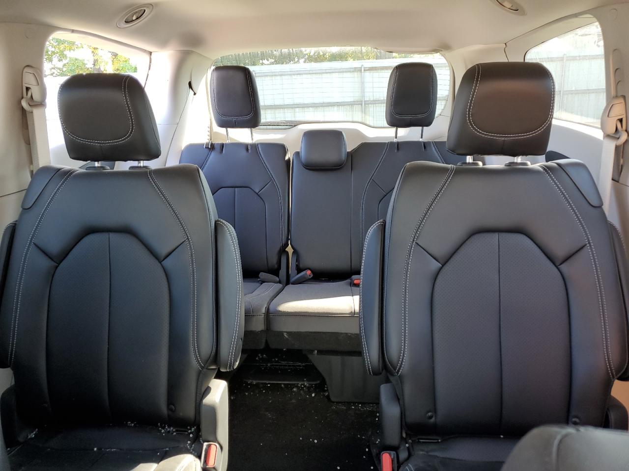 2024 CHRYSLER PACIFICA TOURING L VIN:2C4RC1BG3RR111319