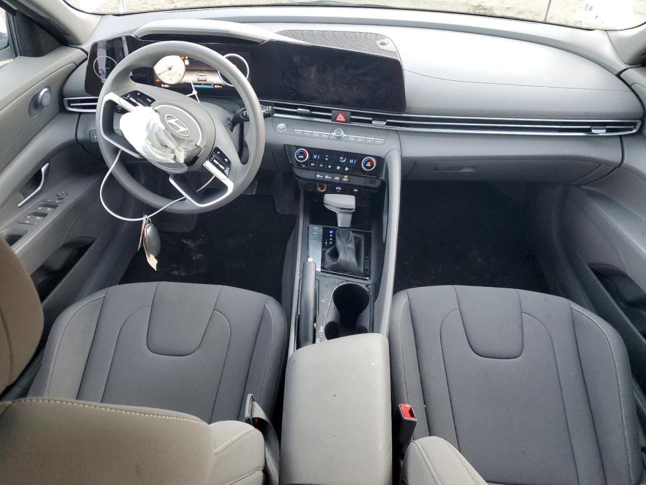 2024 HYUNDAI ELANTRA SEL VIN:KMHLM4DG4RU680230