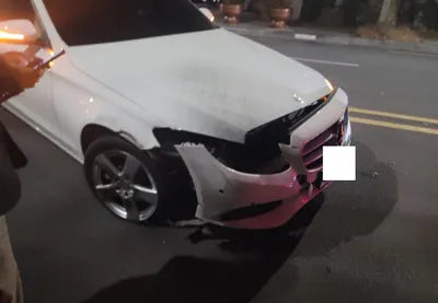 2017 Mercedes-Benz C 200 WDDWF4CB0HF412608 VIN:WDDWF4CB0HF412608