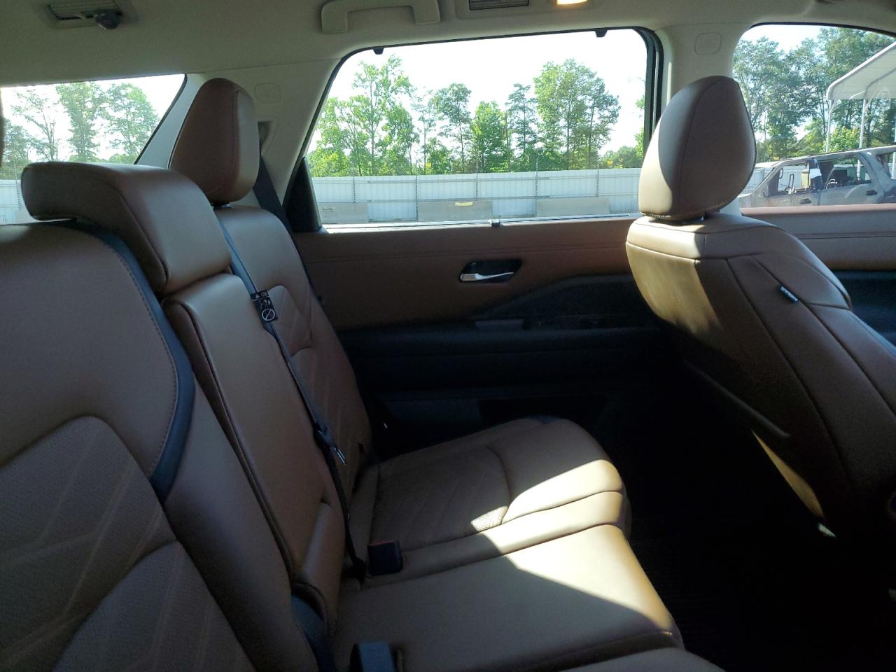 2022 NISSAN PATHFINDER PLATINUM VIN:5N1DR3DJ5NC263923