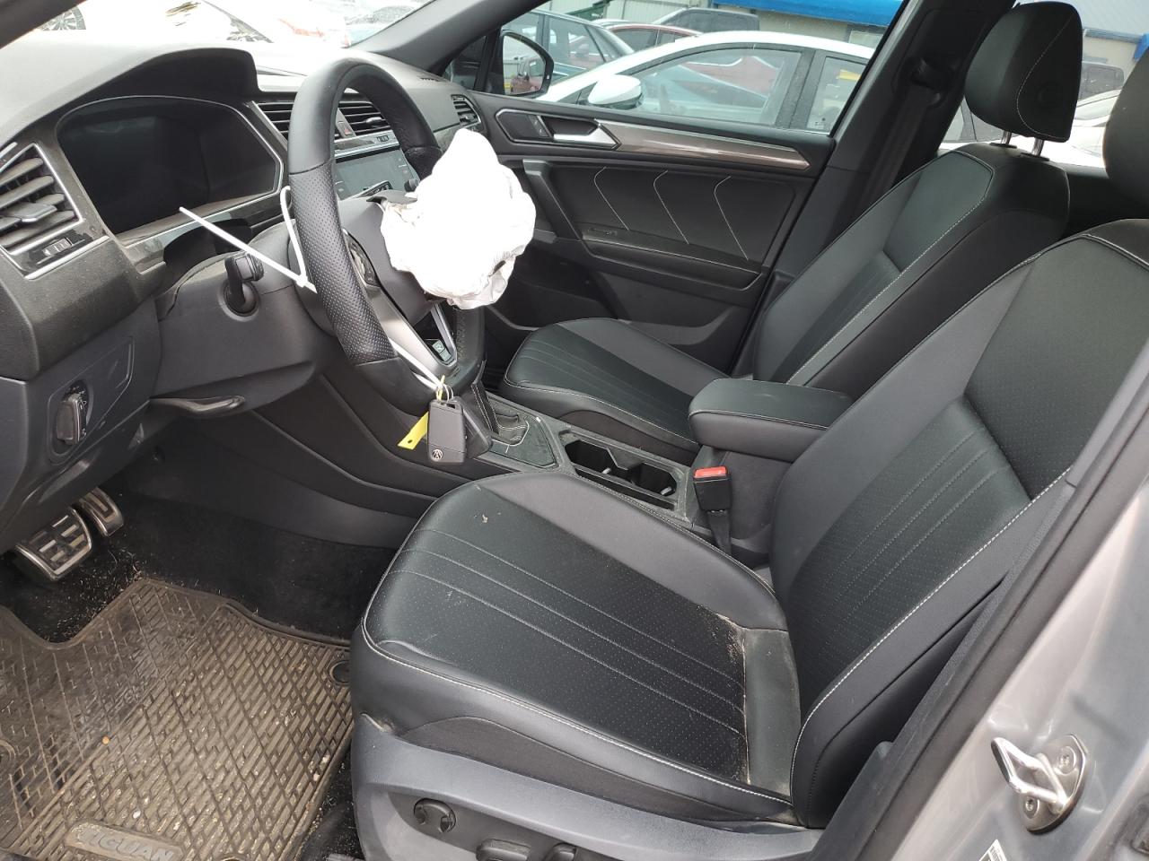 2023 VOLKSWAGEN TIGUAN SE R-LINE BLACK VIN:3VVCB7AX1PM136691