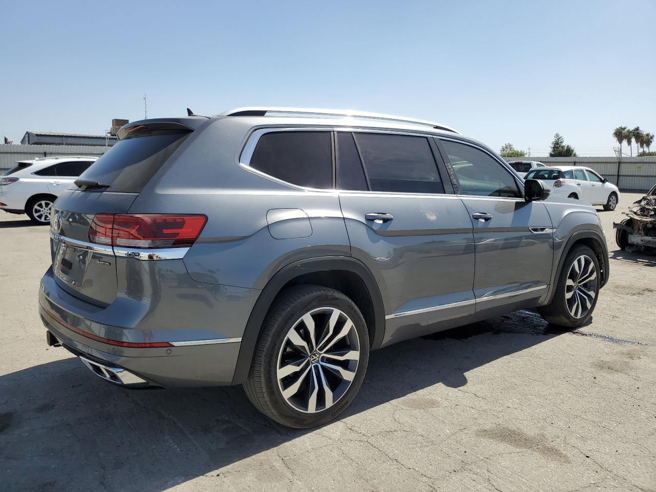 2023 VOLKSWAGEN ATLAS SEL PREMIUM R-LINE VIN:1V2FR2CA2PC542465