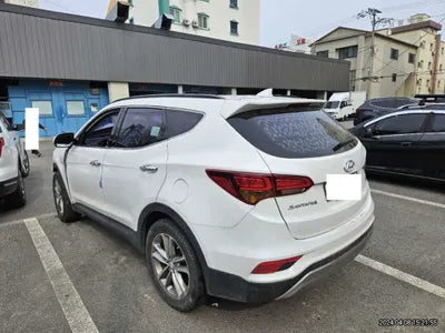 2016 Hyundai Santa FE KMHSW81UDGU565749 VIN:KMHSW81UDGU565749