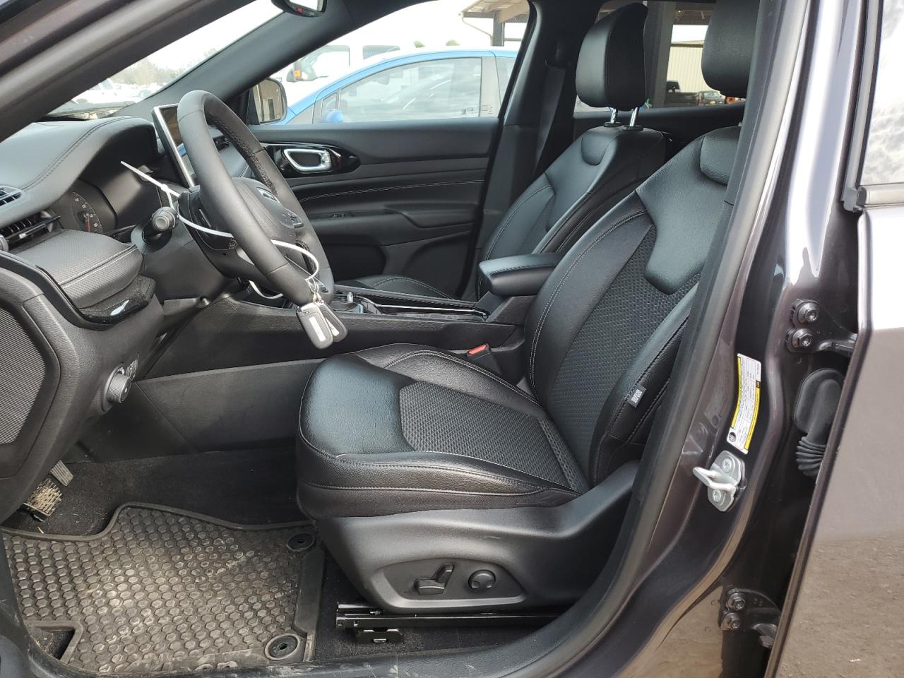 2024 JEEP COMPASS LATITUDE VIN:3C4NJDBNXRT120942