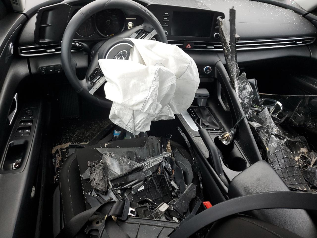 2022 HYUNDAI ELANTRA SEL VIN:KMHLM4AG7NU273565