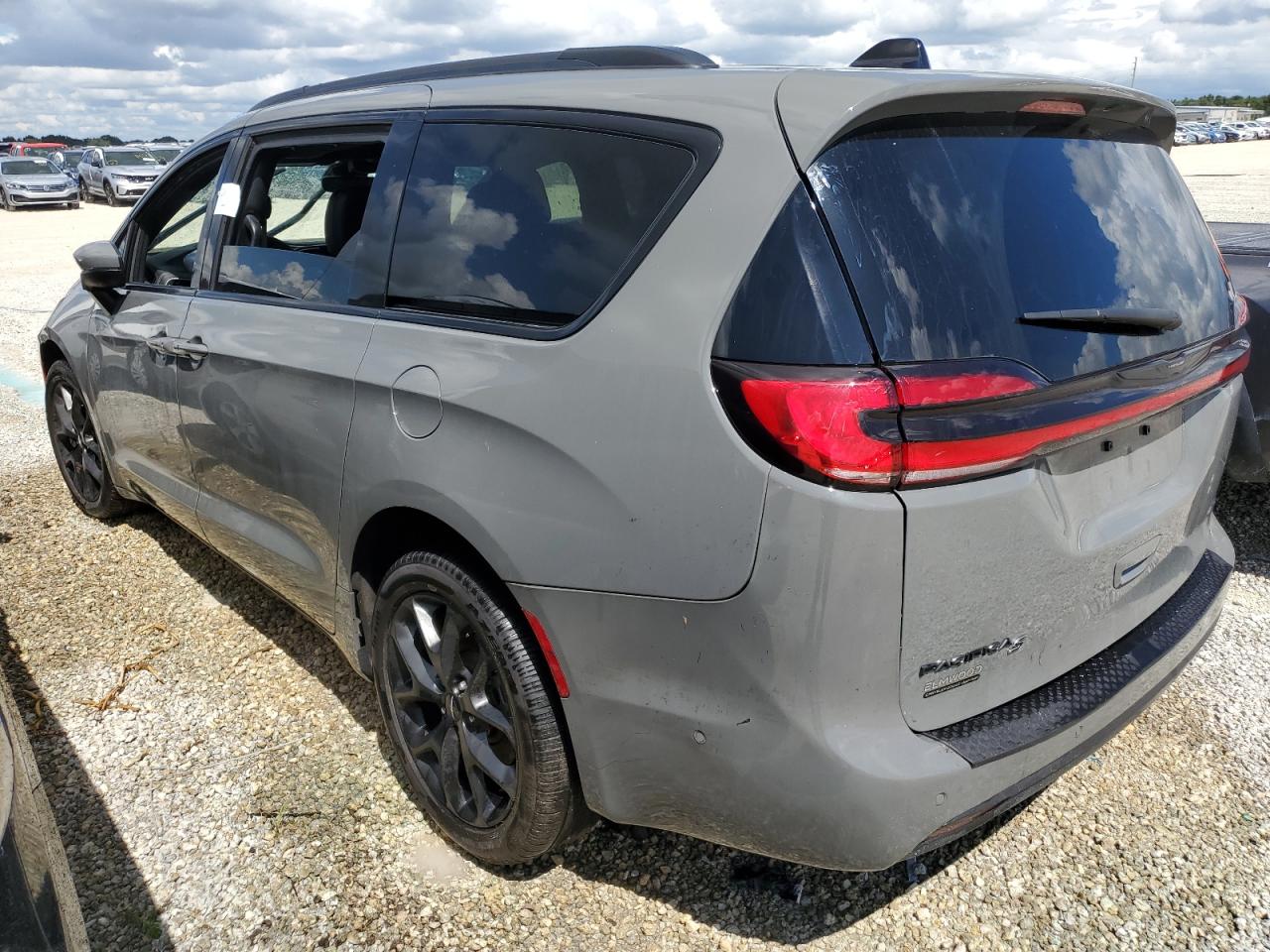 2023 CHRYSLER PACIFICA TOURING L VIN:2C4RC3BG2PR589479