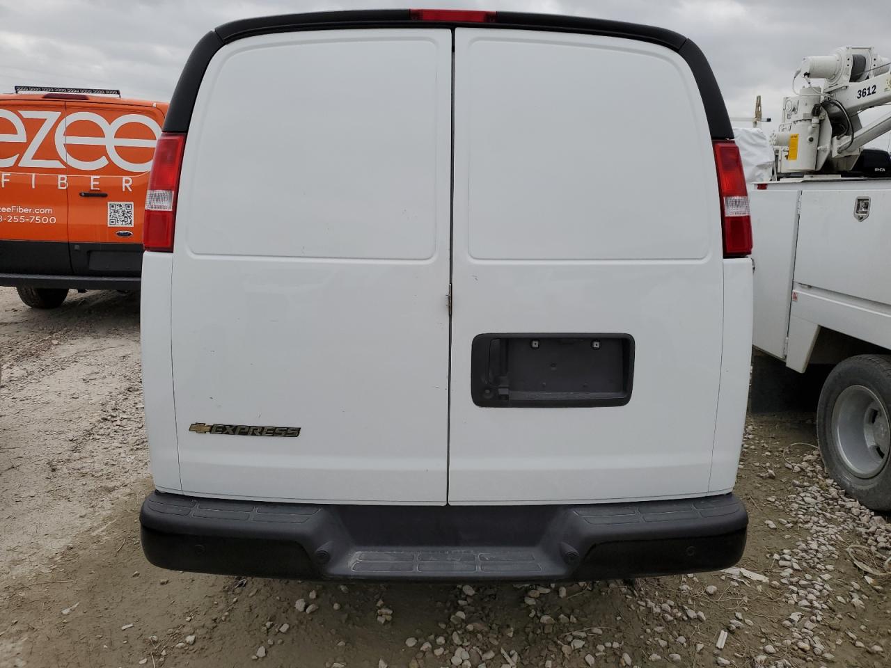 2023 CHEVROLET EXPRESS G2500  VIN:1GCWGBFP4P1220834