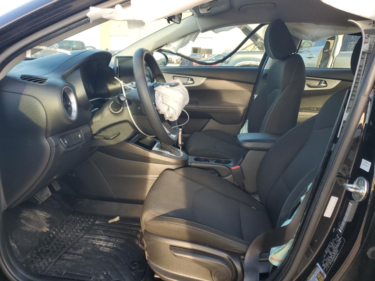 2023 KIA FORTE LX VIN:3KPF24AD9PE553504