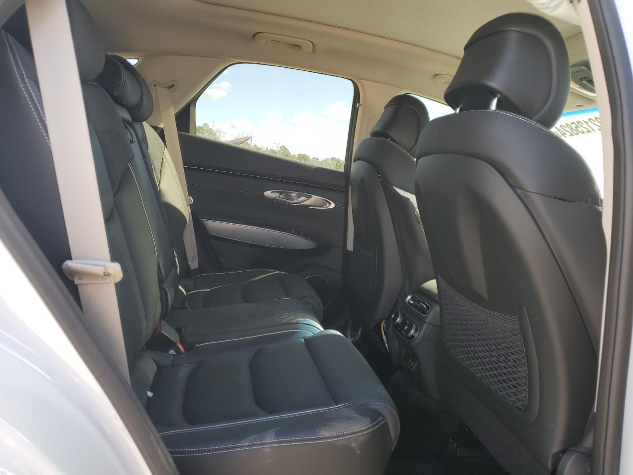 2024 GENESIS GV70 ADVANCED VIN:5NMMCET16RH003248