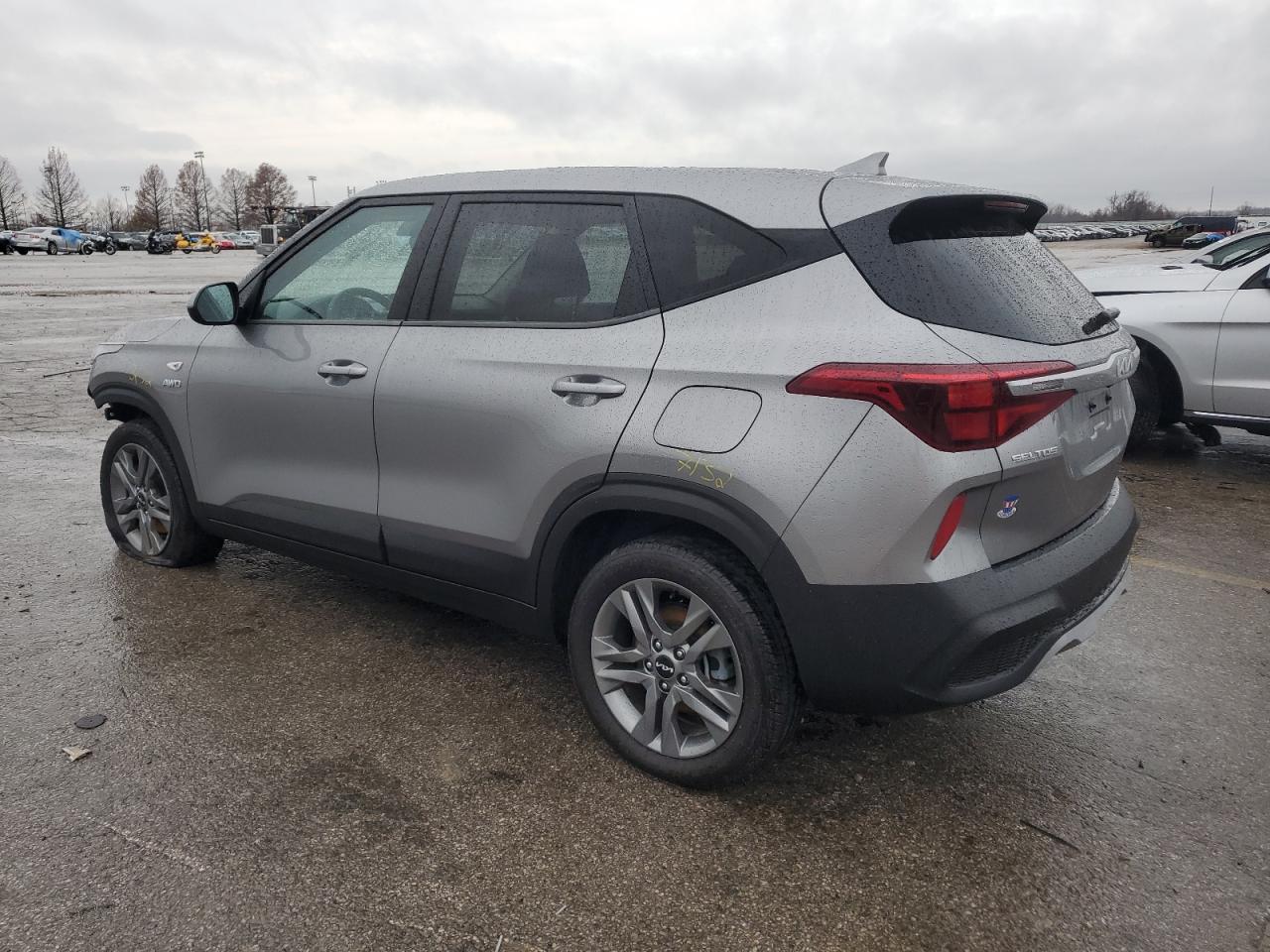2022 KIA SELTOS LX VIN:KNDEPCAA2N7239218