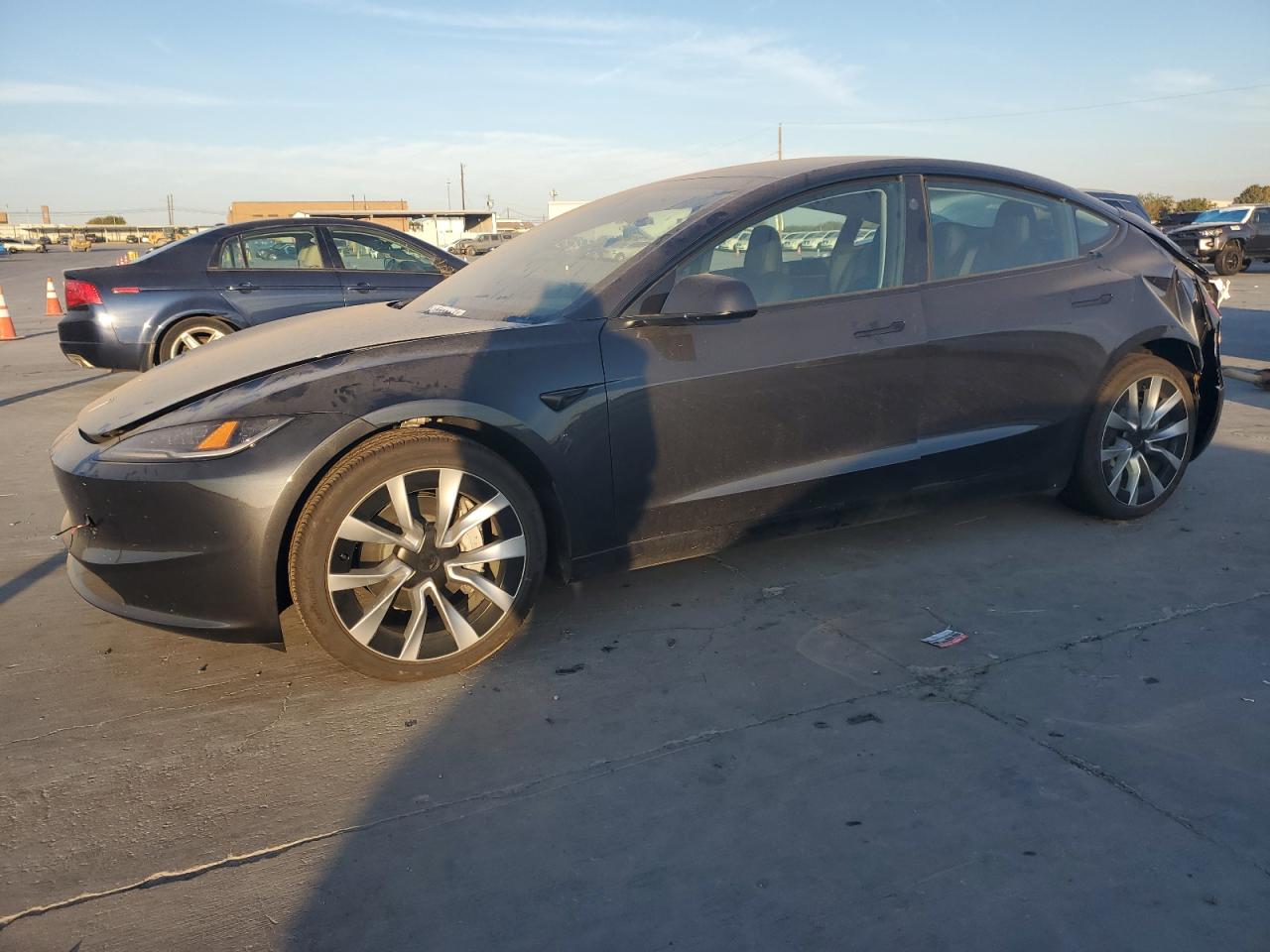 2024 TESLA MODEL 3  VIN:5YJ3E1EA1RF766582