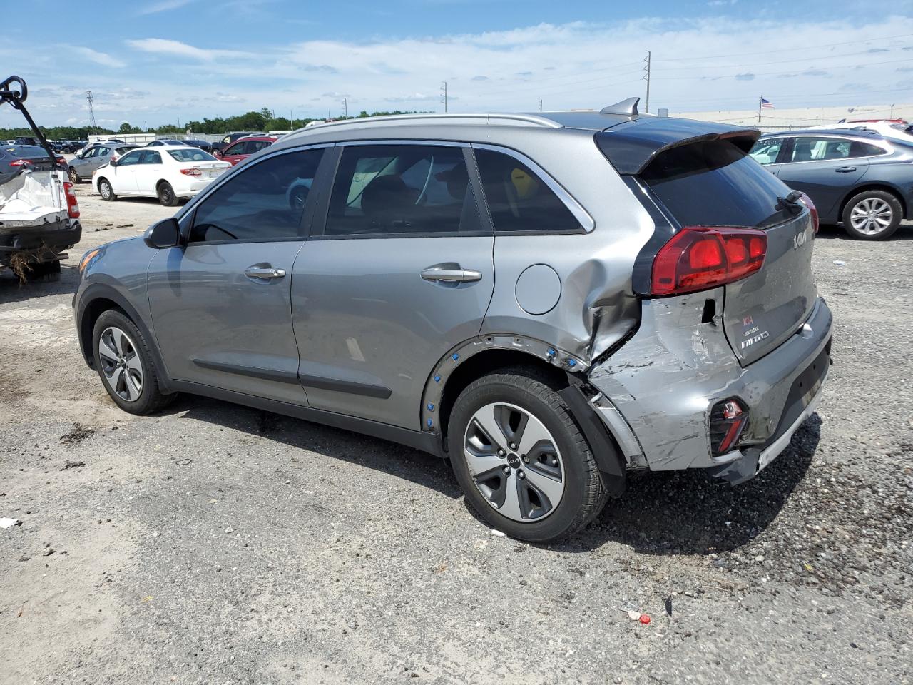 2022 KIA NIRO LX VIN:KNDCB3LC1N5498895