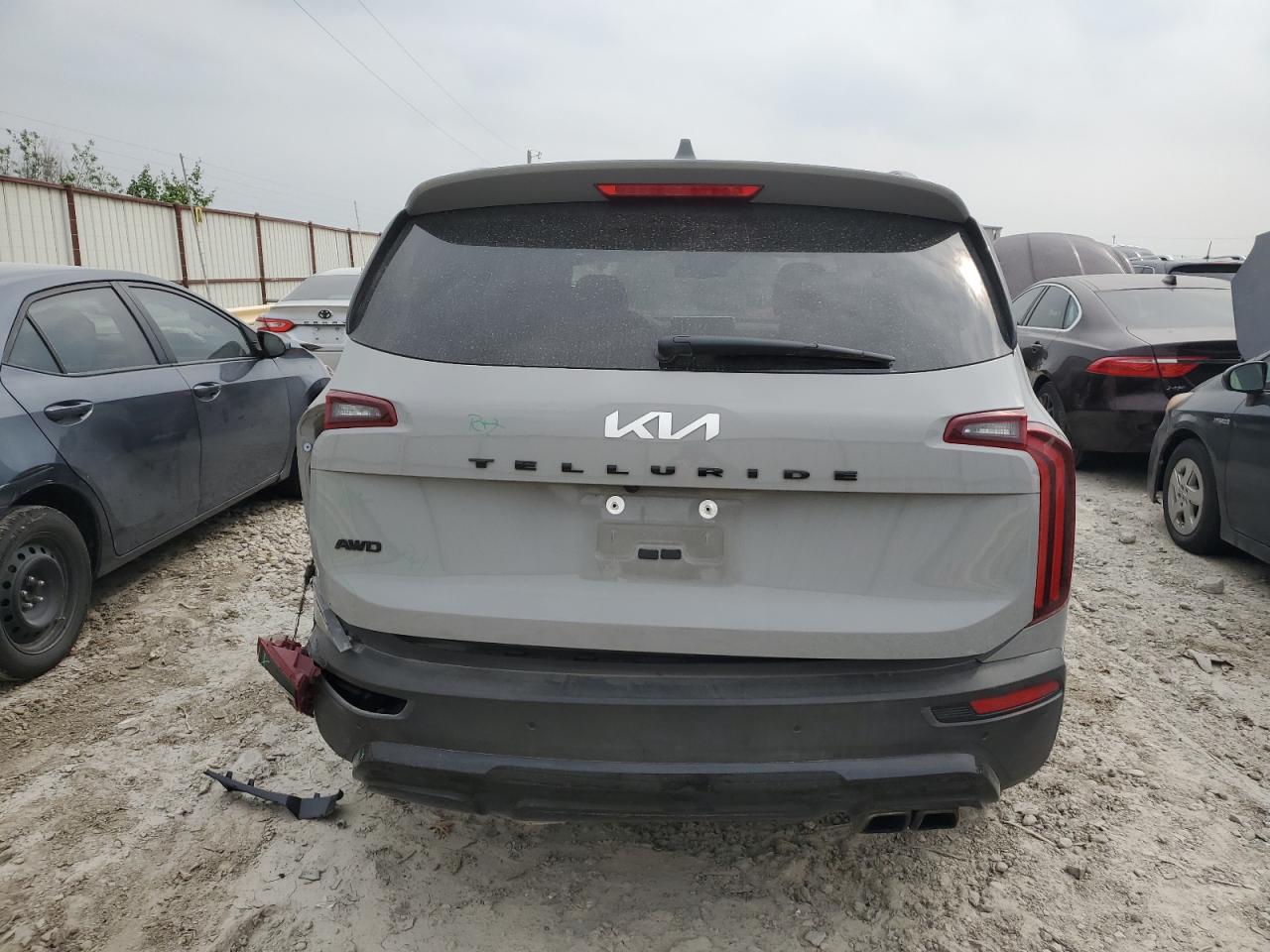 2022 KIA TELLURIDE EX VIN:5XYP3DHC1NG241210