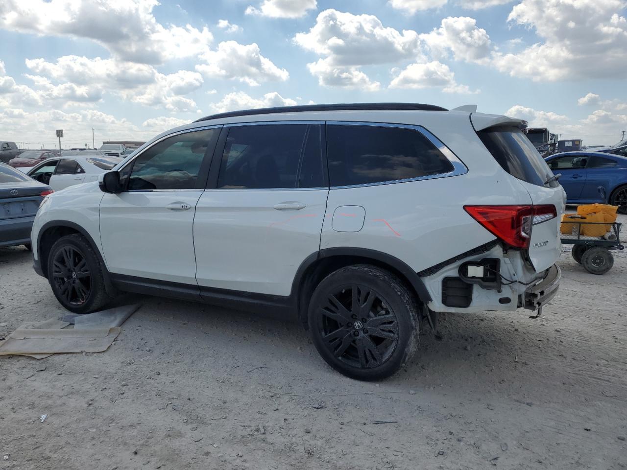 2022 HONDA PILOT SE VIN:5FNYF5H22NB032185