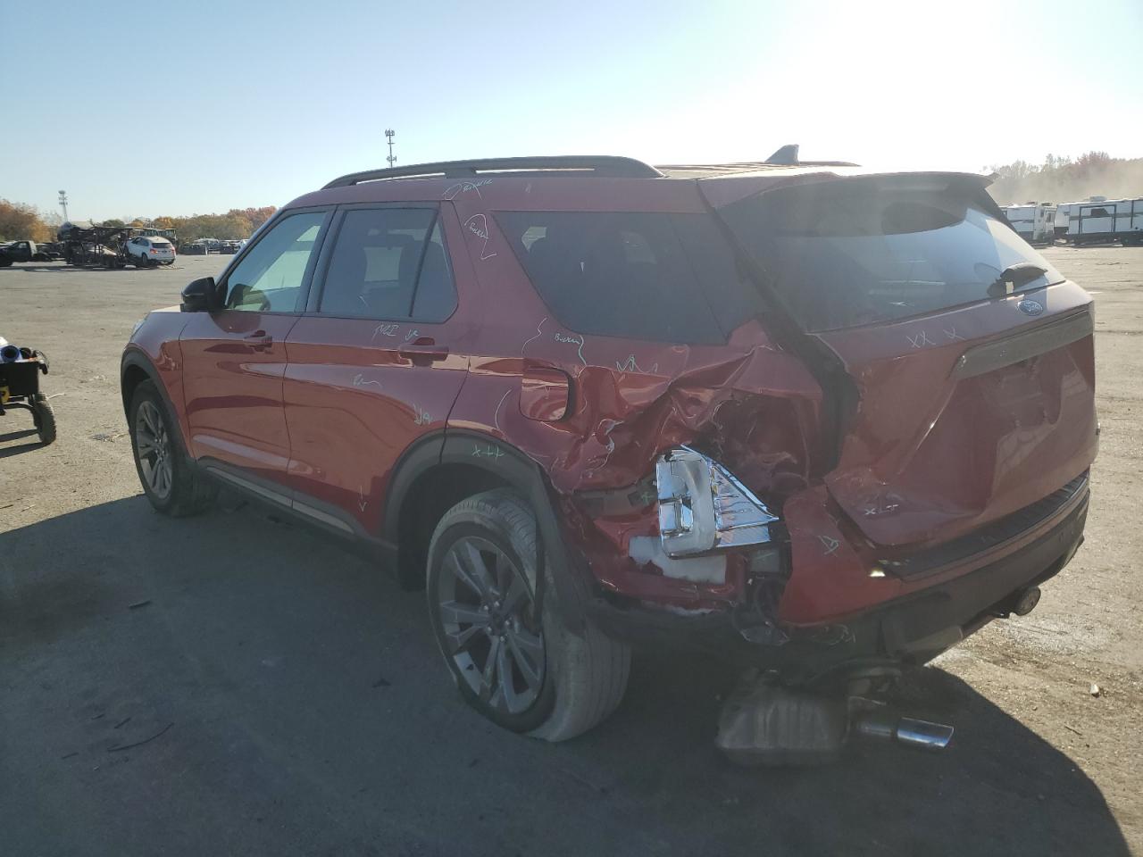 2022 FORD EXPLORER XLT VIN:1FMSK8DH4NGB11193