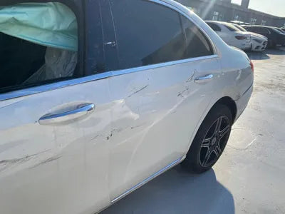 2017 Mercedes-Benz E 220 VIN: