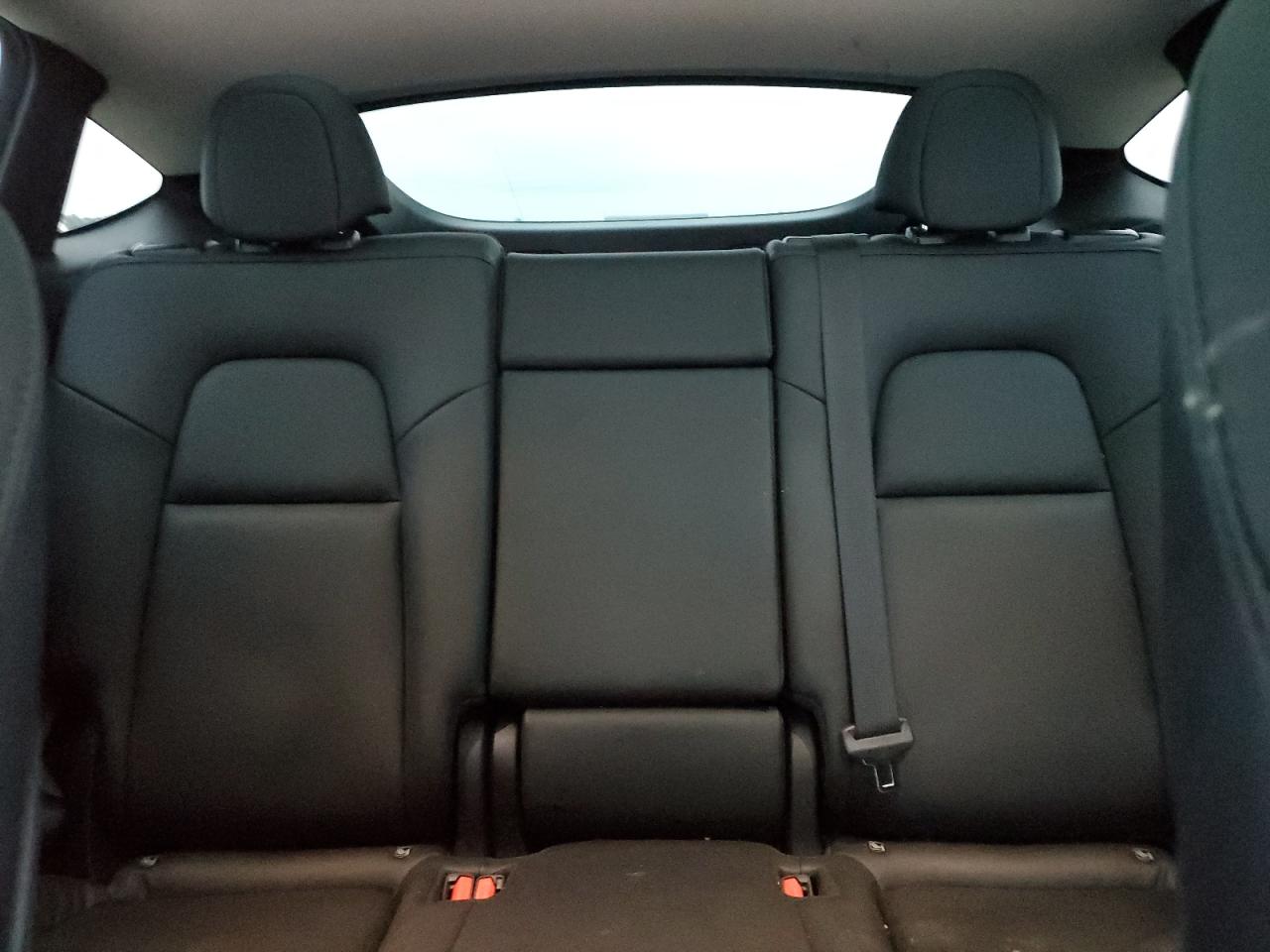 2022 TESLA MODEL Y  VIN:7SAYGDEE0NA001698