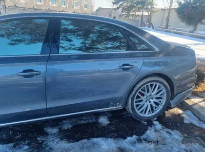 2015 Audi A8 VIN: