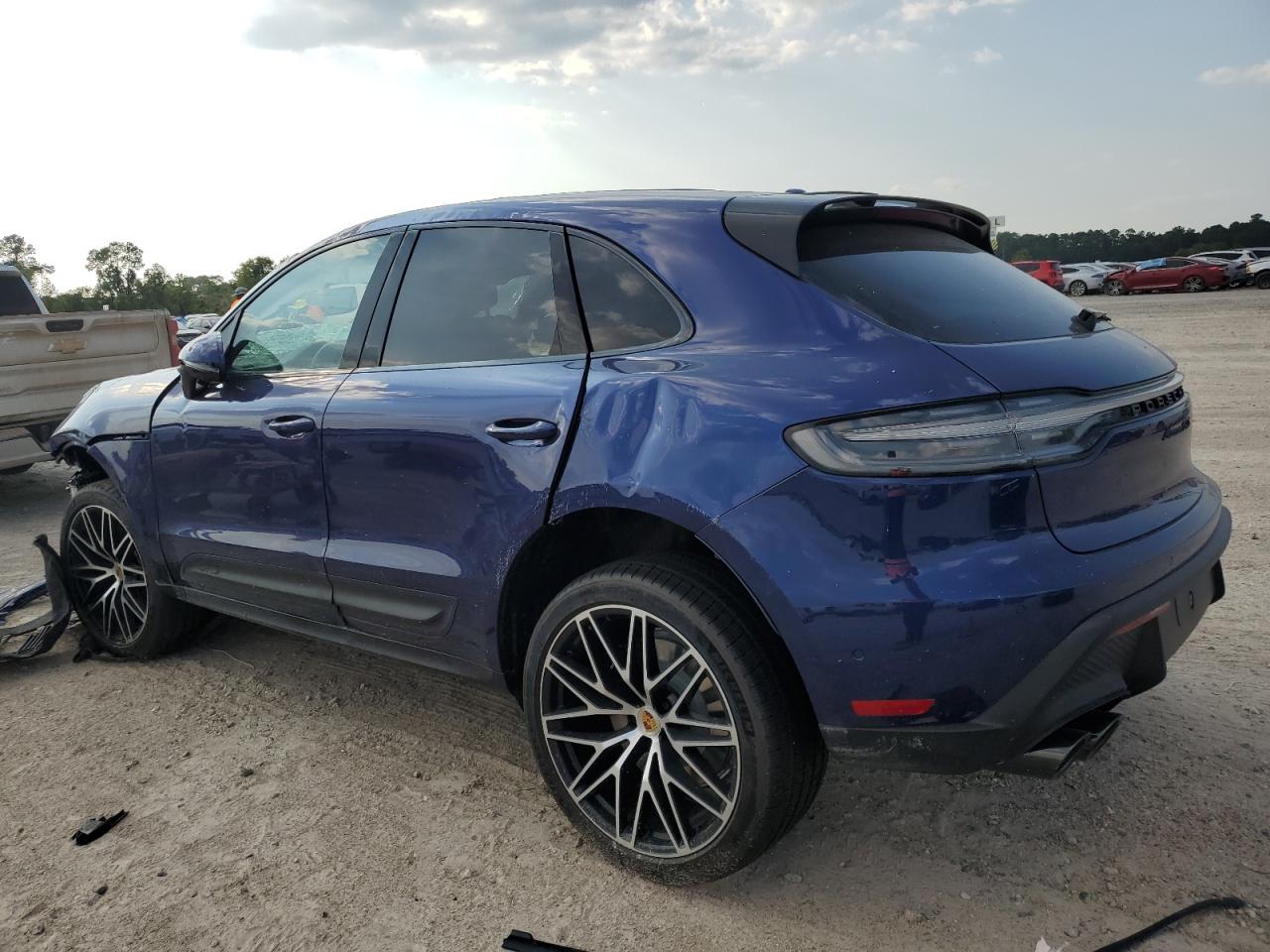 2024 PORSCHE MACAN GTS VIN:WP1AF2A57RLB57124