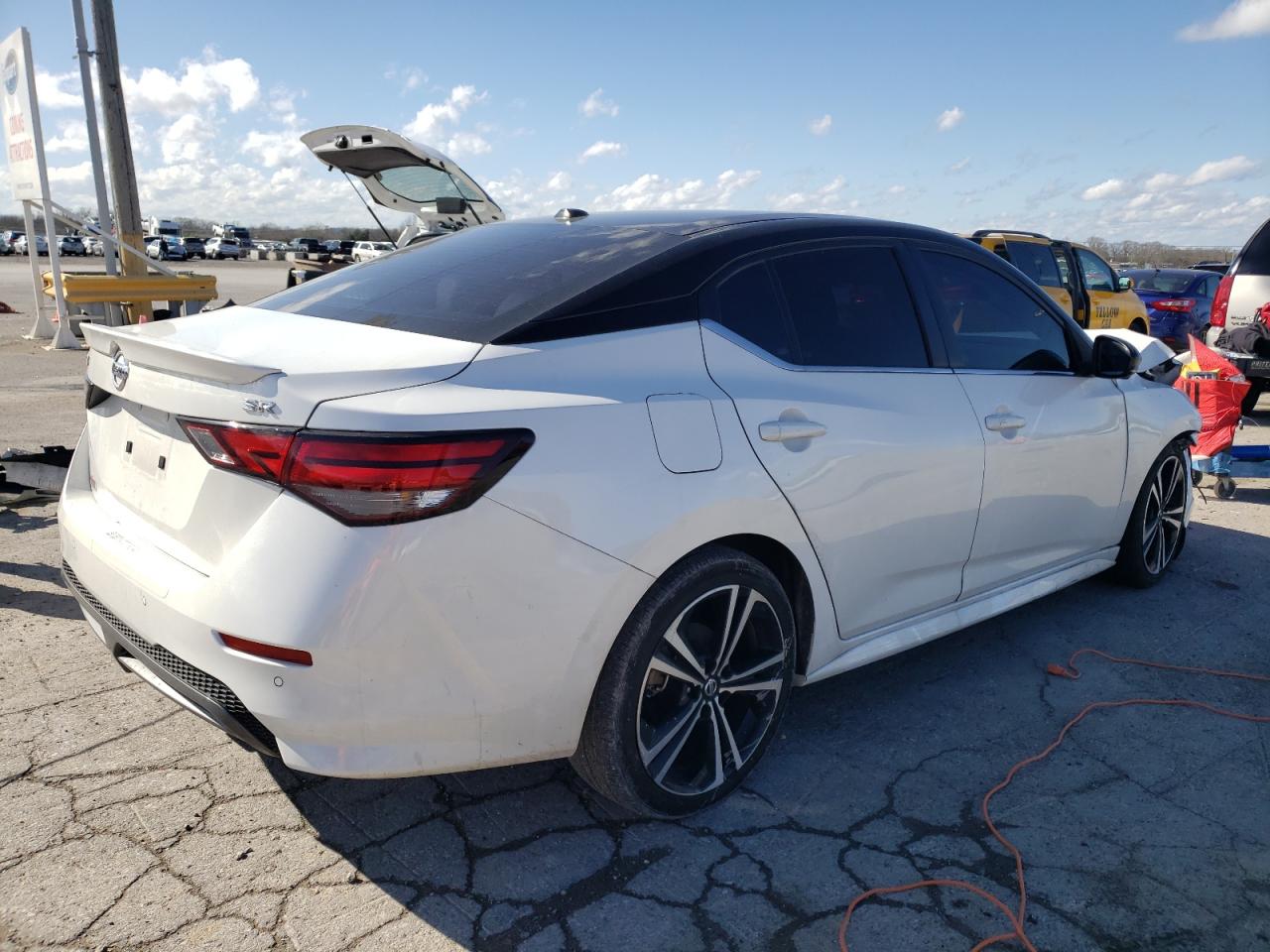 2022 NISSAN SENTRA SR VIN:3N1AB8DV3NY206254