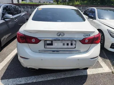 2016 Infiniti Q50 VIN: