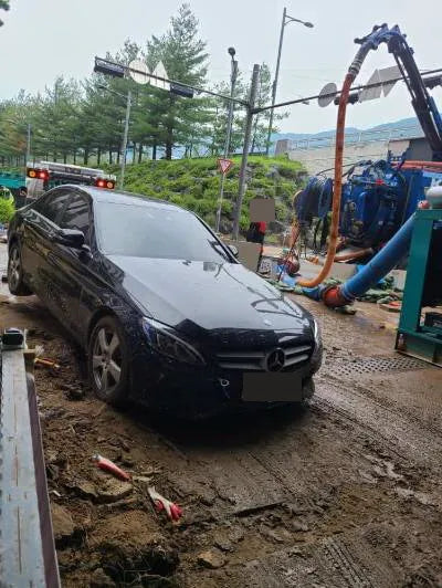 2015 Mercedes-Benz C 200 WDDWF4CB6GF242513 VIN:WDDWF4CB6GF242513