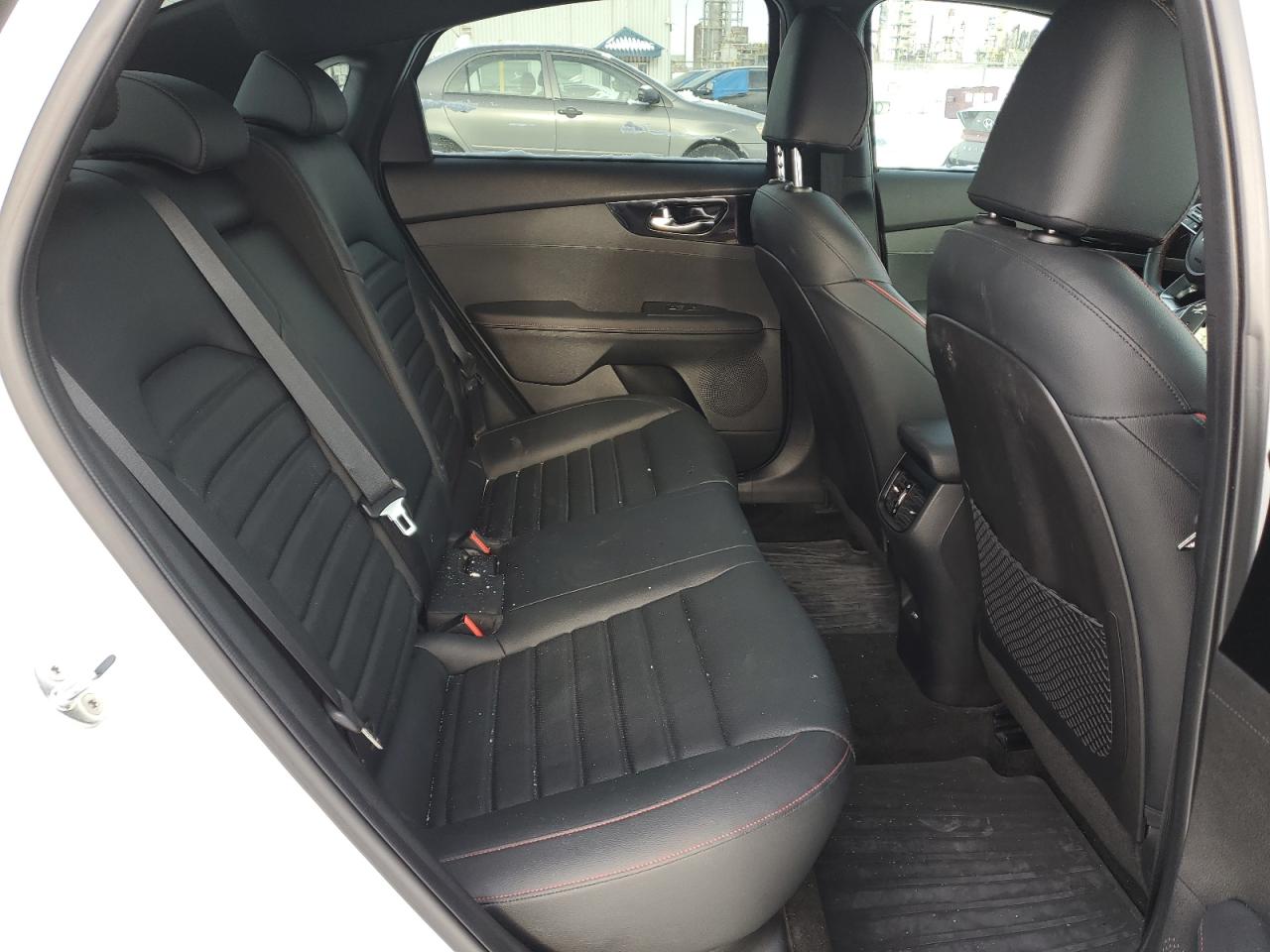 2022 KIA FORTE GT VIN:JF2GPASC7F8324890