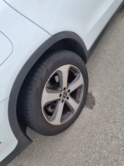 2019 Mercedes-Benz GLC 300 WDC0J4KB2KF528068 VIN:WDC0J4KB2KF528068