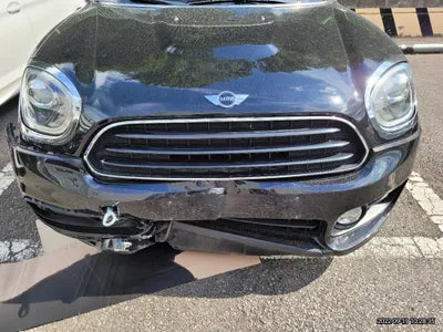 2018 MINI Countryman WMWYT9107J3D76952 VIN:WMWYT9107J3D76952