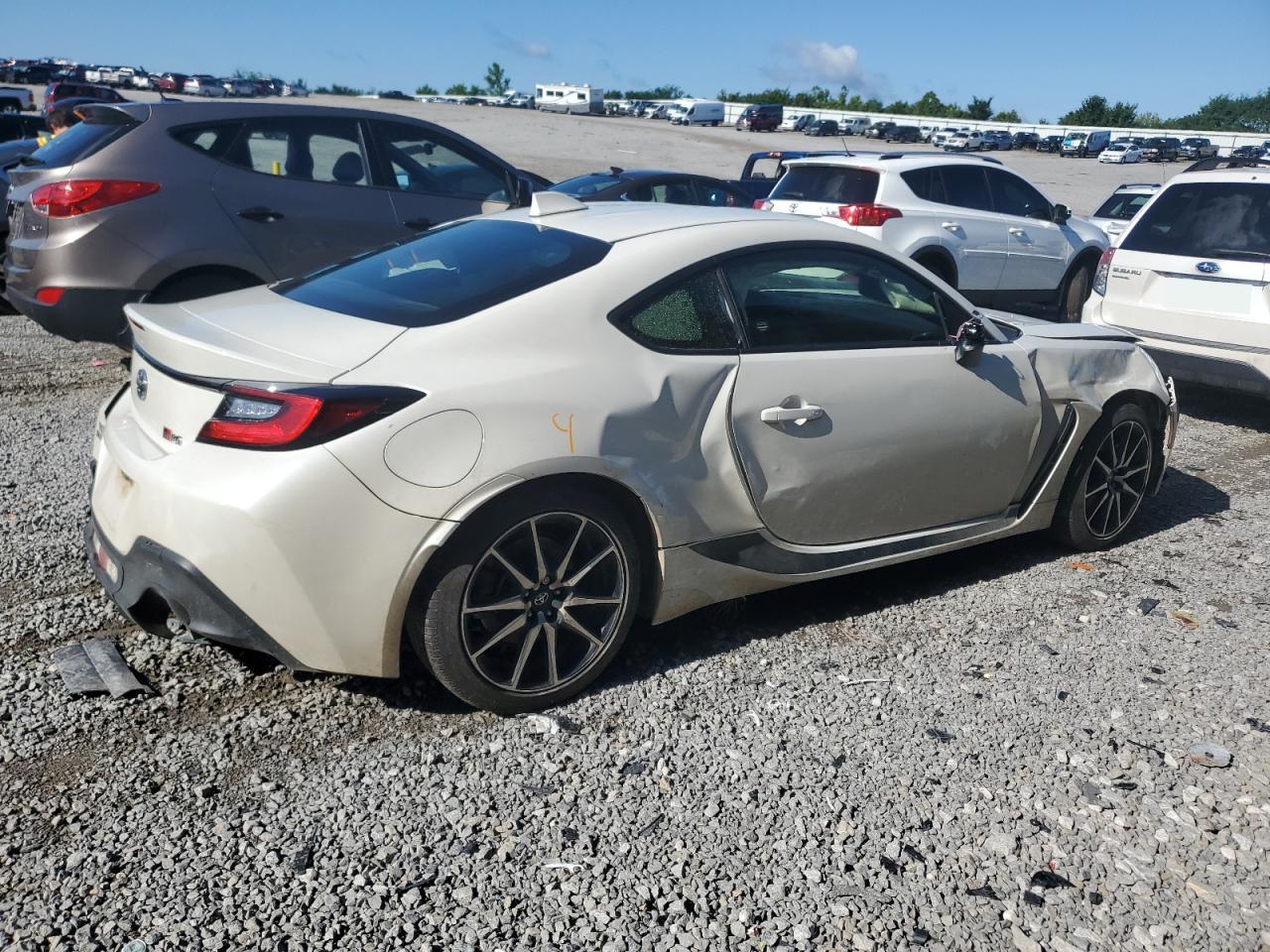 2023 TOYOTA GR 86  VIN:JF1ZNBB15P9760379