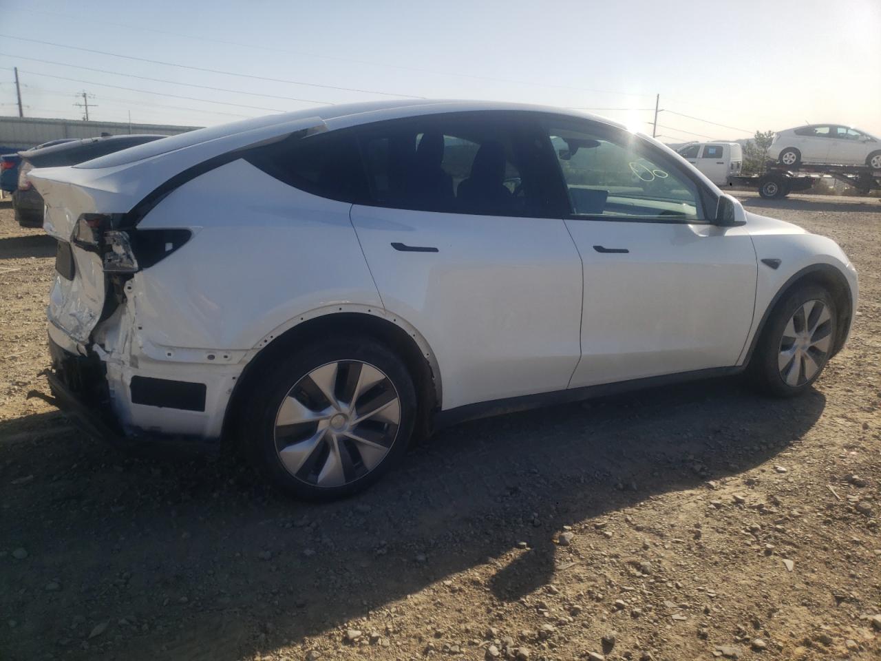 2023 TESLA MODEL Y  VIN:7SAYGDEE2PF849359