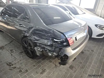 2016 Mercedes-Benz E 220 WDDHF0AB6GB239929 VIN:WDDHF0AB6GB239929