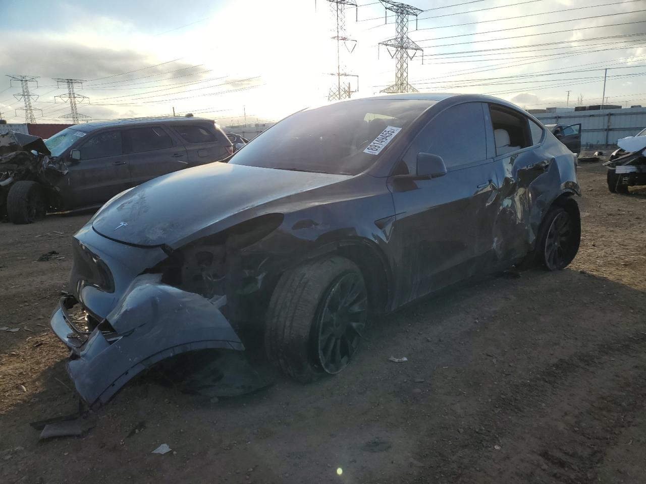 2024 TESLA MODEL Y  VIN:7SAYGDEEXRA234400