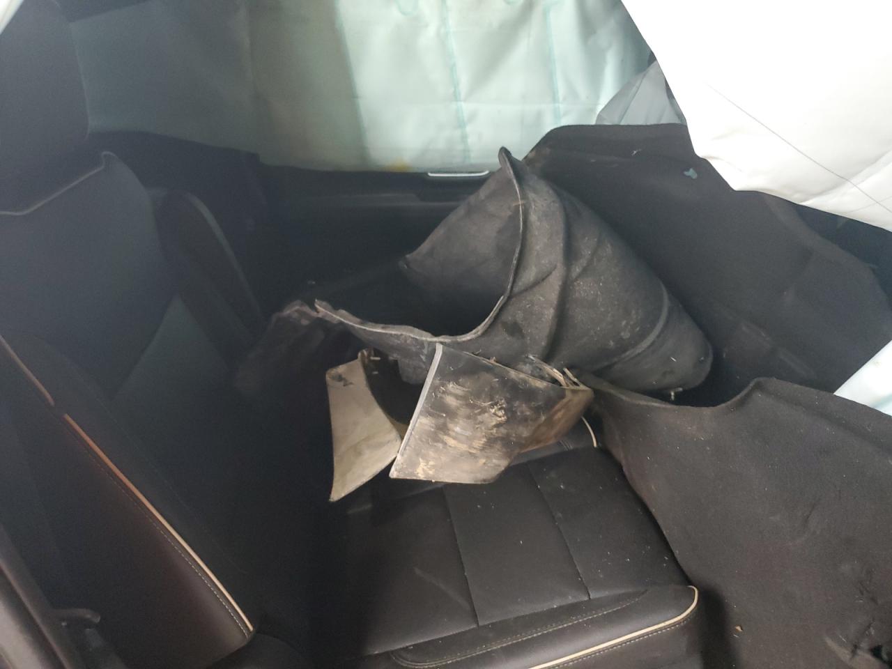 2022 CHEVROLET SUBURBAN C1500 PREMIER VIN:1GNSCFKL0NR289644