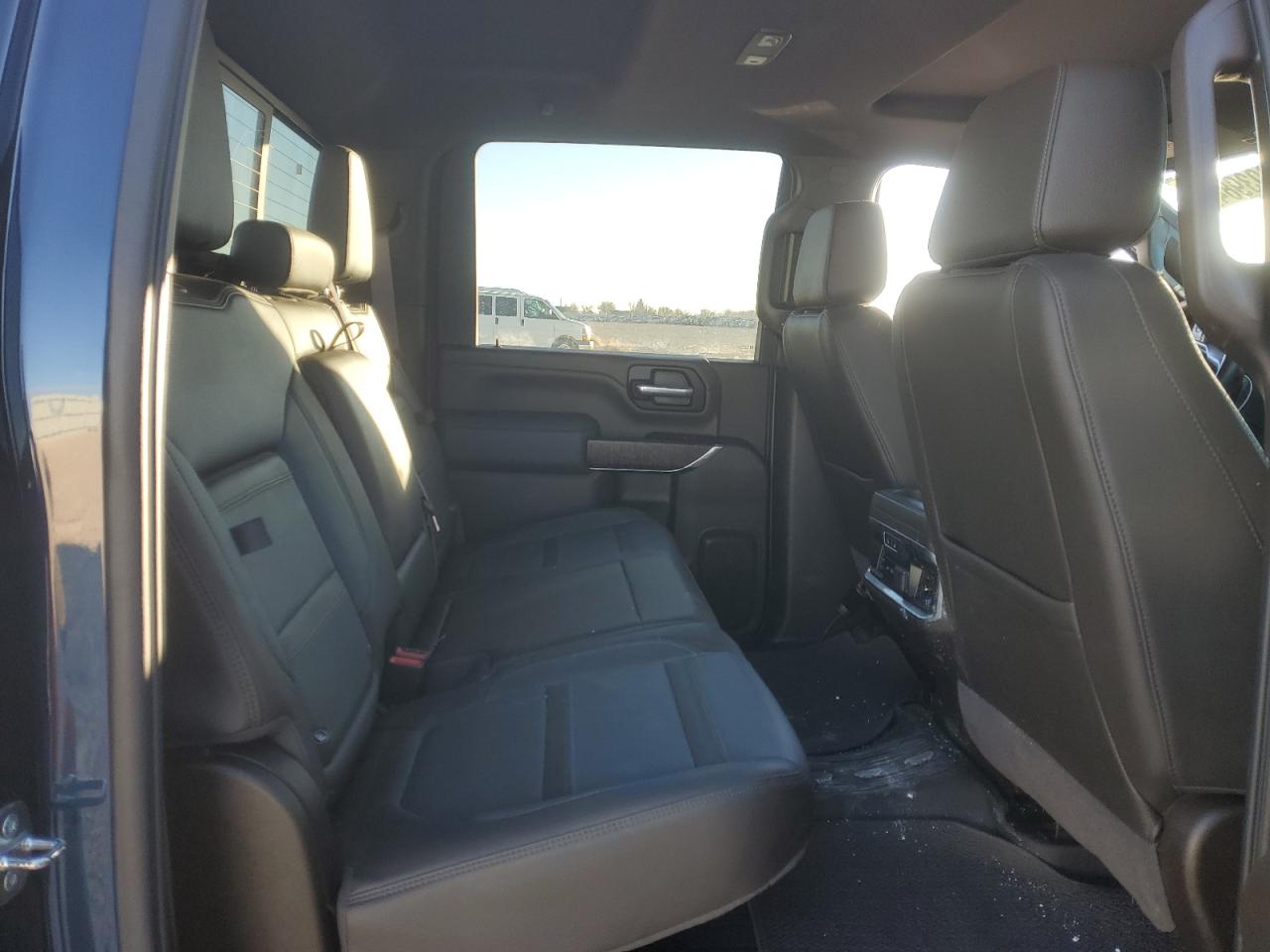 2022 GMC SIERRA K3500 DENALI VIN:1GT49WEY2NF322801