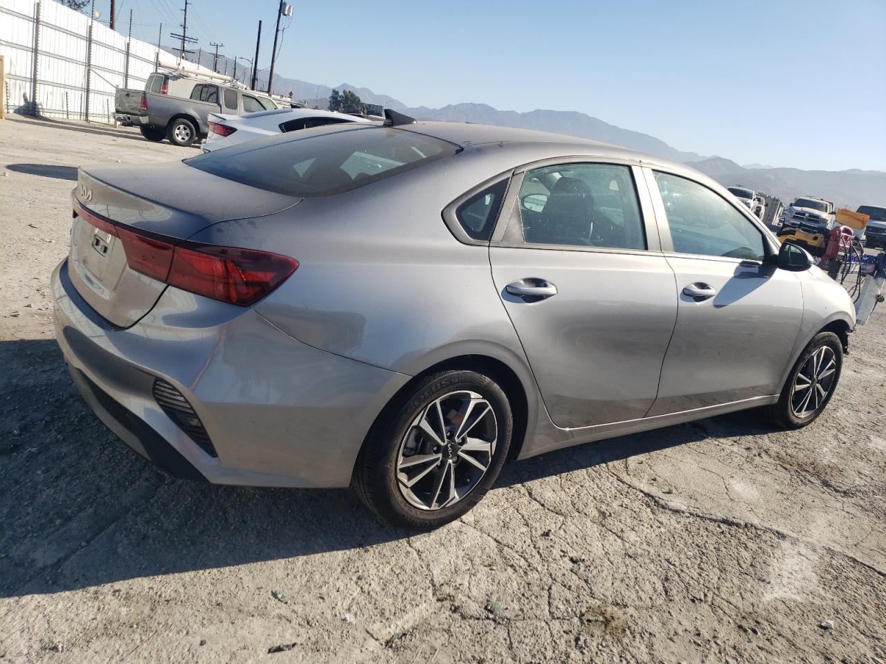 2024 KIA FORTE LX VIN:3KPF24AD4RE766783