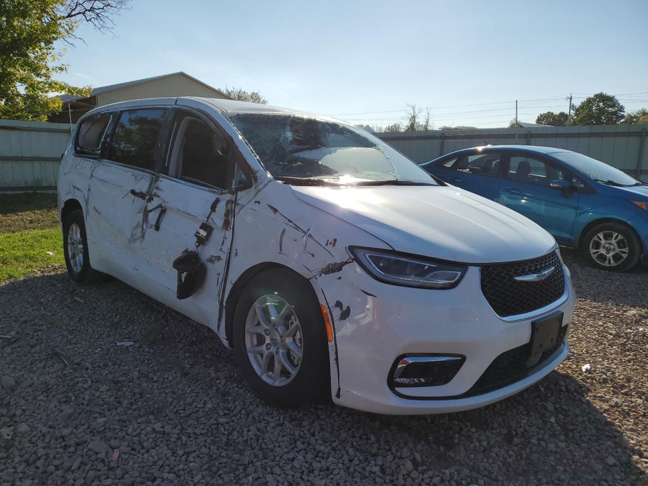 2024 CHRYSLER PACIFICA TOURING L VIN:2C4RC1BG3RR111319