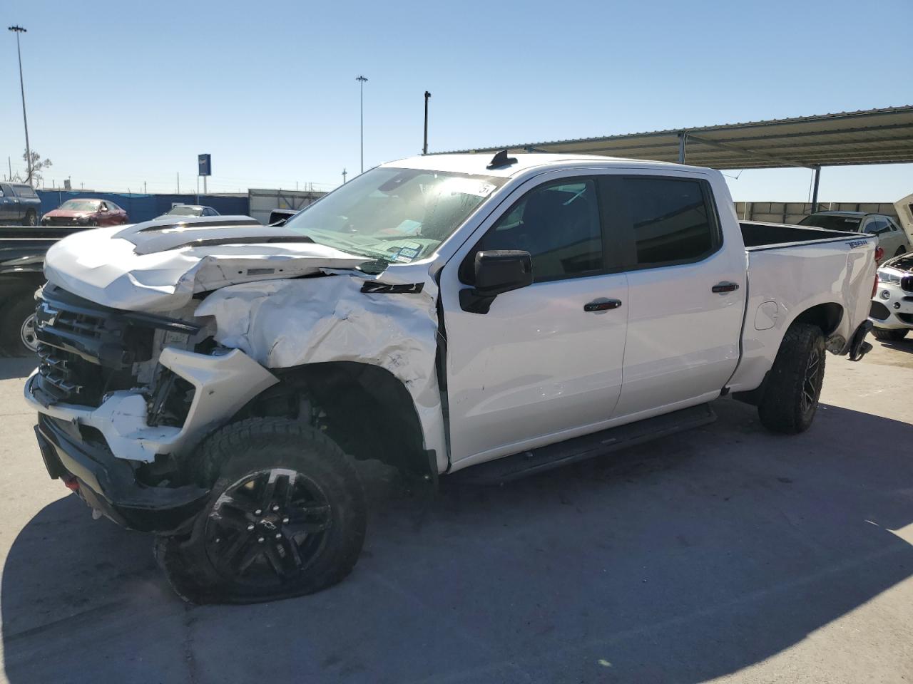 2024 CHEVROLET SILVERADO K1500 LT TRAIL BOSS VIN:3GCUDFED7RG256004