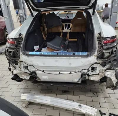 2018 Porsche Panamera VIN: