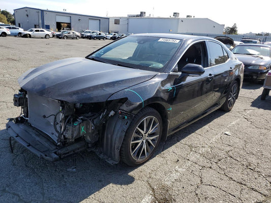 2022 TOYOTA CAMRY XLE VIN:4T1F31AKXNU589626