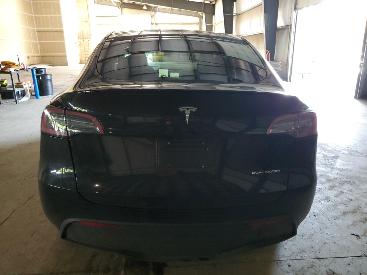 2023 TESLA MODEL Y  VIN:7SAYGDEE8PA098152